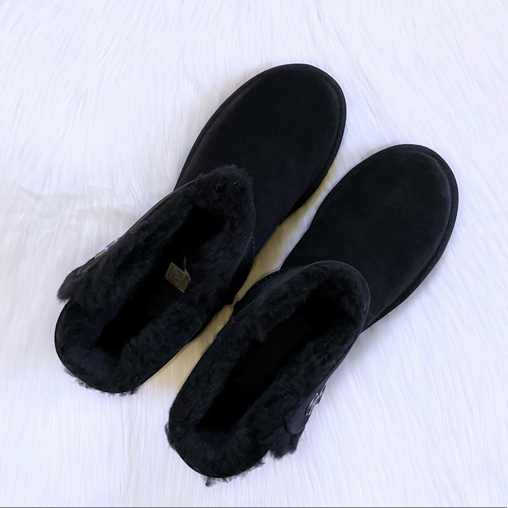 UGG Women’s Bailey Snaps Black Suede Boots - Picture 5 of 10